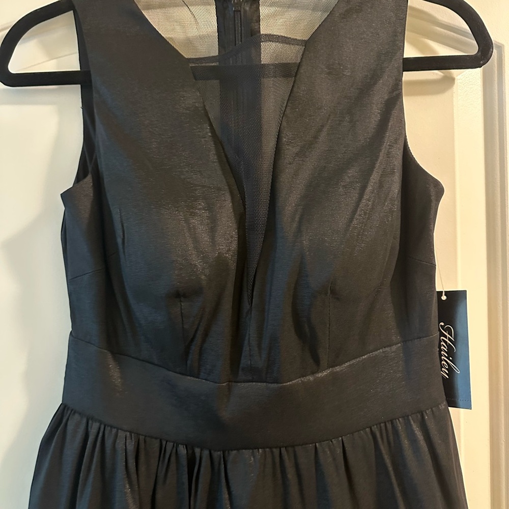 Halston Heritage Black Sleeveless V-Neck Cocktail Dress